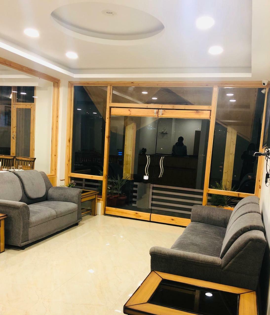 Hotel Pashmina Manāli Pokoj fotografie