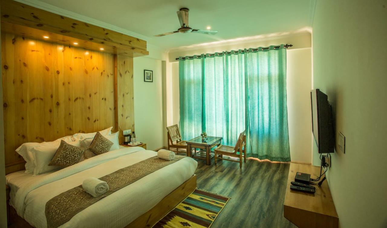 Hotel Pashmina Manāli Exteriér fotografie